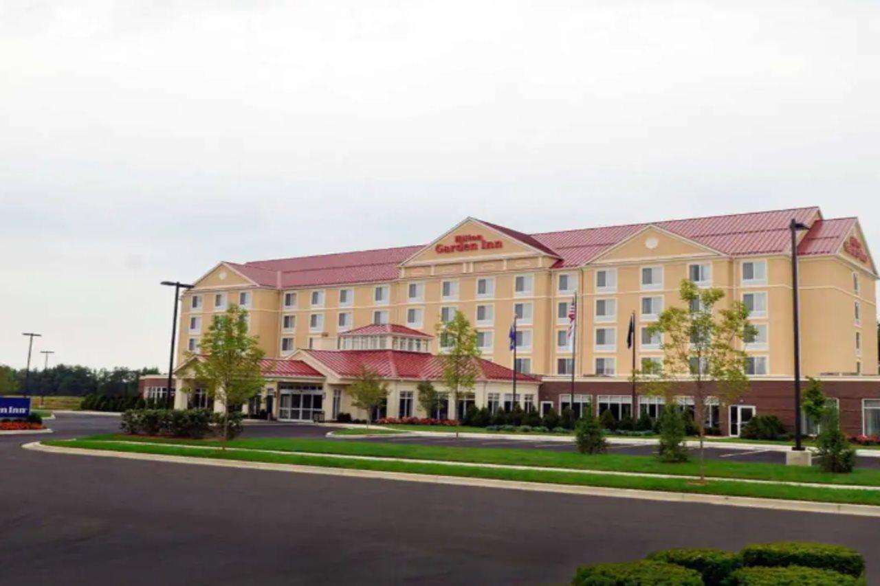 Hilton Garden Inn Addison Extérieur photo